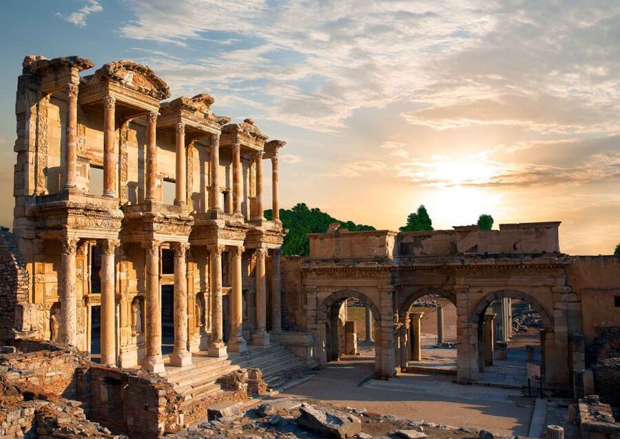 From Marmaris: Ephesus and Selcuk Tour with Buffet Lunch - Why Ephesus is worth the long ride from Marmaris