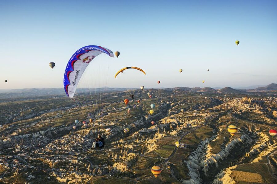 From Urgüp/Göreme: Cappadocia Tandem Paragliding & Transfer - Who should book this flight?