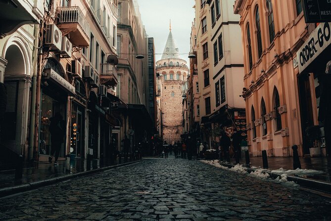 Full-Day Private Guided Cultural Tour of Istanbul - Topkapi Palace and the Ottoman court