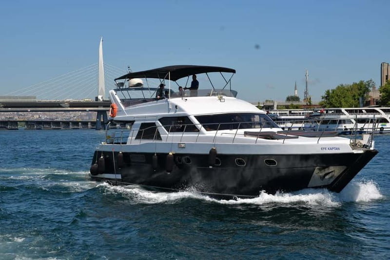 Golden Horn and Bosphorus Sunset Tour Stop at Anatolian Side - Sunset, service, and the feel on board