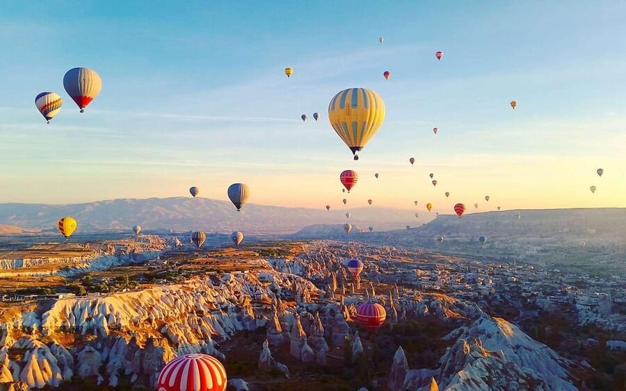 Göreme: Cappadocia Hot Air Balloon Ride - From your hotel to the balloon launch