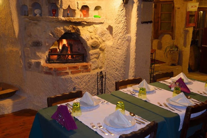 Göreme: Dinner and Folk Show at a Cave Restaurant - Belly dancing and the shift to audience participation