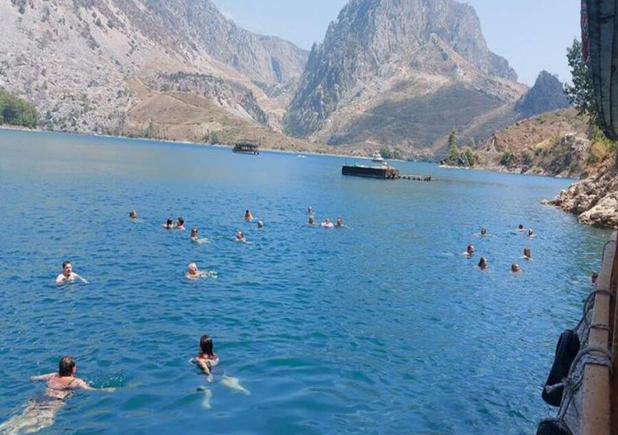 Green Canyon: Boot Tour with Lunch, Soft Drinks, & Transfer - Green Canyon is about the water, not a canyon walk