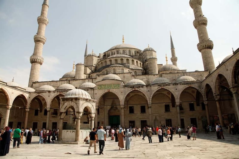 Hagia Sophia & Blue Mosque Half-day Guided, Small Group Tour - Key points at a glance