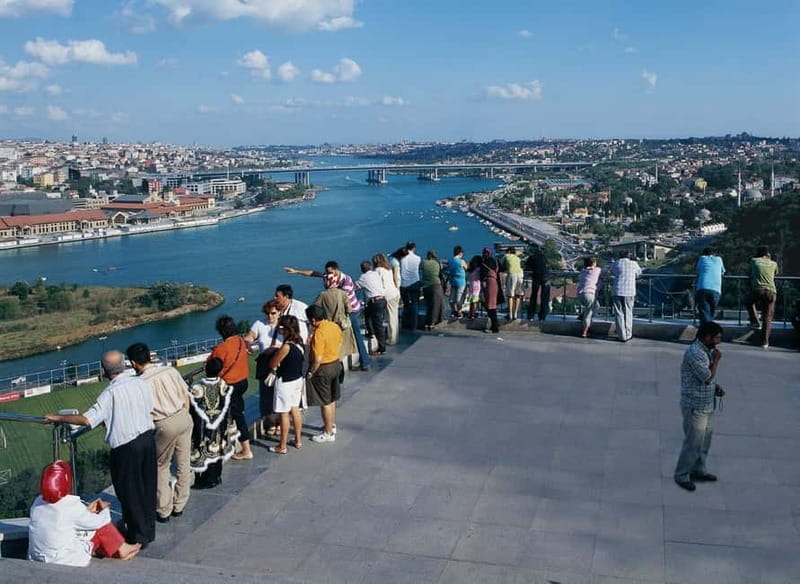 Hagia Sophia, Bosphorus cruise Blue Mosque, Small Group tour - Lunch is independent and the schedule stays full