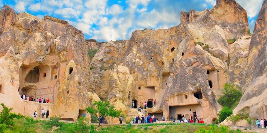 Istanbul: 3-Days, 2-nights in Cappadocia & Hot Air Balloon - North Cappadocia: rock formations, villages, and craft