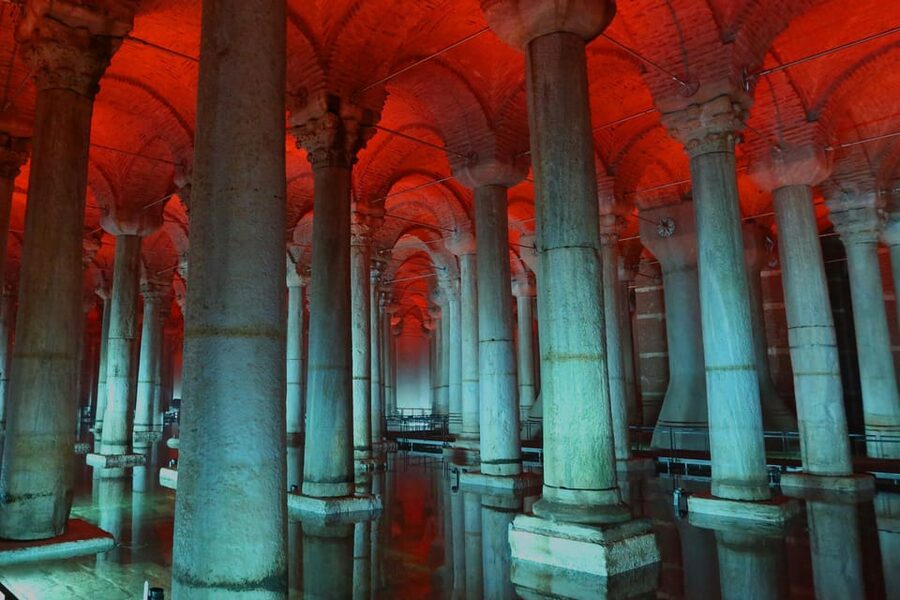 Istanbul: Basilica Cistern Skip-the-Line Entry & Audio Guide - Who should book this experience?