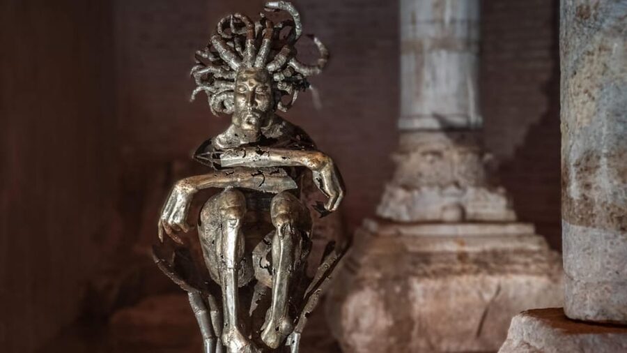 Istanbul: Basilica Cistern Skip-the-Ticket-Line Guided Tour - The main strengths and weaknesses