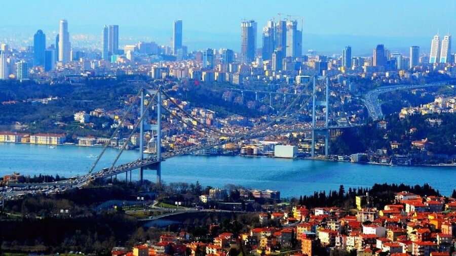 Istanbul: Best of One Day Two Continents Tour, Europe&Asia - Lunch is convenient, but keep expectations modest