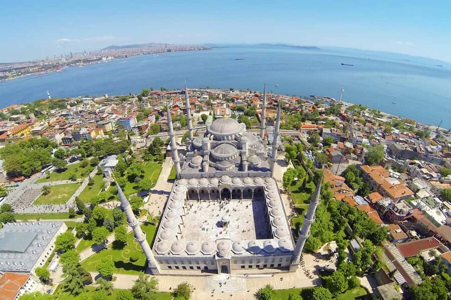 Istanbul: Blue Mosque and Hagia Sophia Tour w/Entry Tickets - Why This Three-Hour Route Works