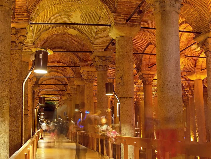 Istanbul: Blue Mosque, Basilica Cistern, & Hagia Sophia Tour - Who should book this walking tour?