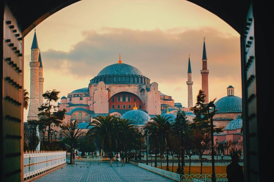 Istanbul: Blue Mosque, Hagia Sophia, & Basilica Cistern Tour - Key points at a glance