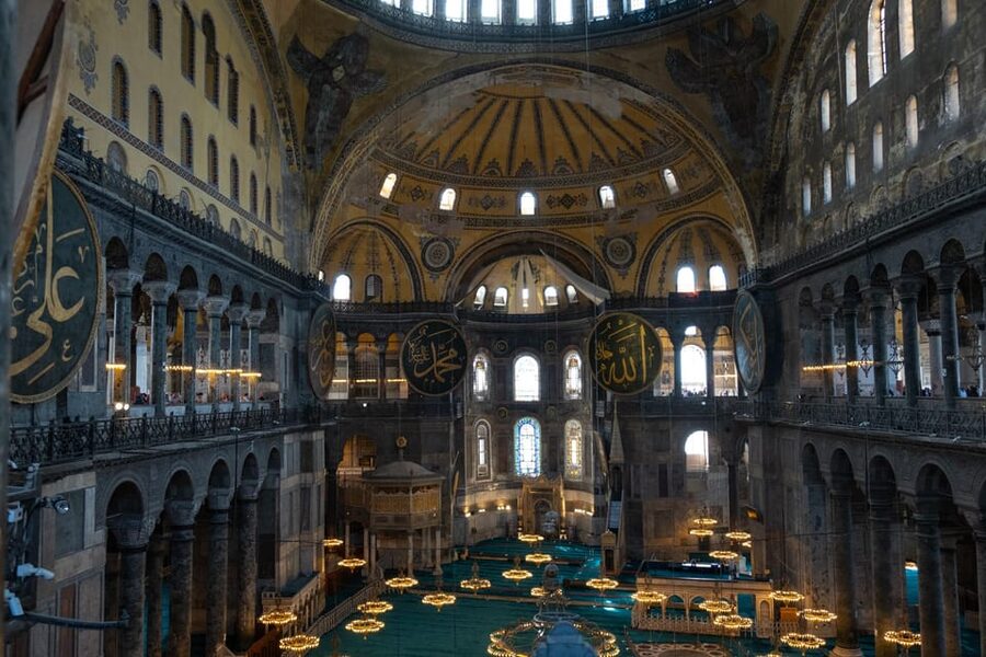 Istanbul: Blue Mosque & Hagia Sophia Guided Tour w/ Tickets - Hagia Sophia with a reserved ticket