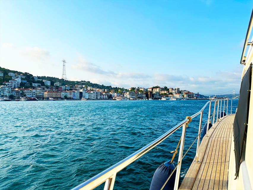 Istanbul: Bosphorus and Golden Horn Sunset Yacht Cruise - North toward the fortresses and two bridges