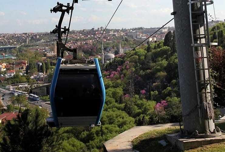Istanbul: Bosphorus Cruise and Golden Horn Bus Tour - Following the Byzantine City Wall