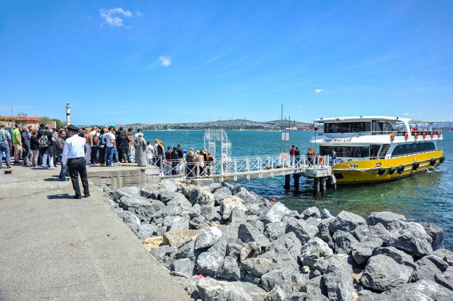 Istanbul: Bosphorus Cruise w/Audio Guide and Sunset Option - How the sunset option changes the ride