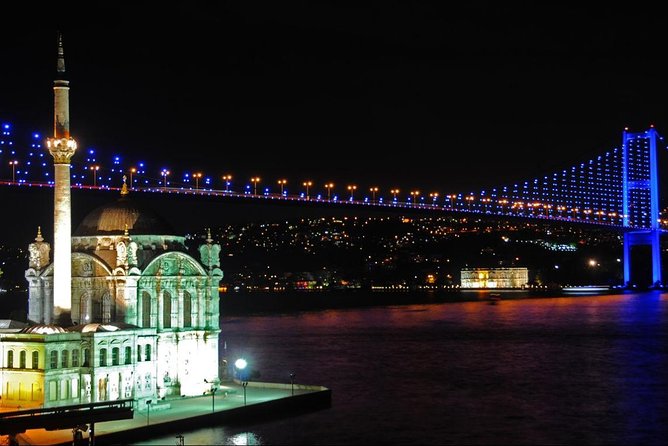 Istanbul Bosphorus Dinner Cruise and Turkish Night Show with DJ - Turkish entertainment from belly dance to DJ music