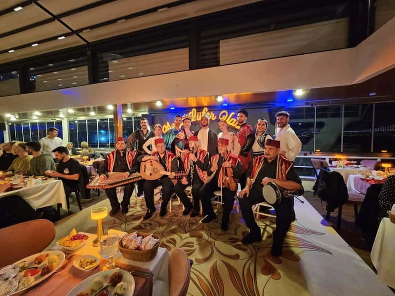 Istanbul: Bosphorus Dinner Cruise & Show with Private Table - Private tables, families, and solo passengers