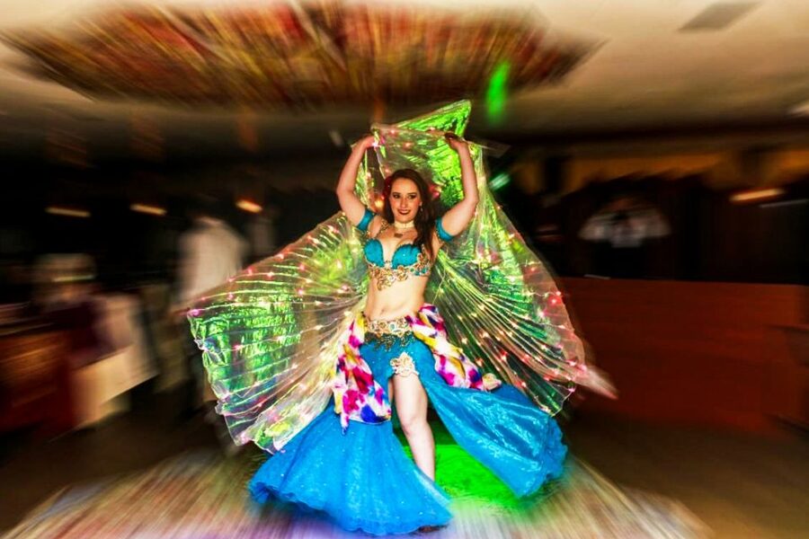 Istanbul: Bosphorus Dinner Cruise w/ Drinks & Entertainment - The Turkish night program, from folk dance to DJ music