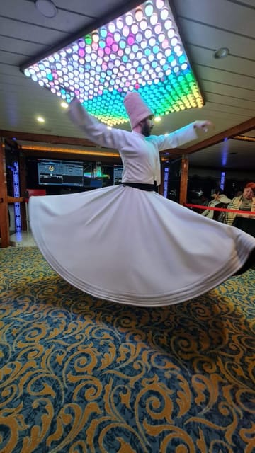 Istanbul: Bosphorus Dinner Cruise with Entertainment - Maiden’s Tower and the return route