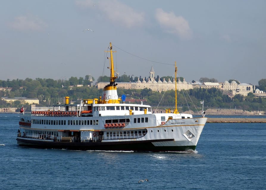 Istanbul: Bosphorus Dinner Cruise with Private Table & Show - Who will enjoy this cruise most