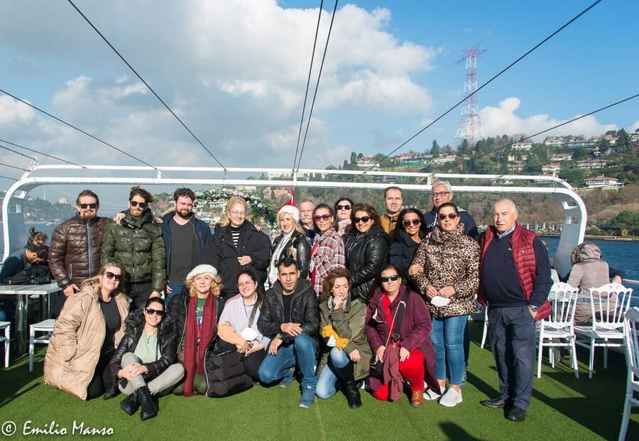 Istanbul: Bosphorus Dinner Cruise with Private Table & Show - Turkish folk dance, flamenco, and the DJ set