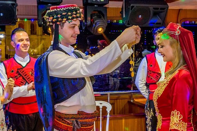 Istanbul: Bosphorus Dinner Cruise with Turkish Show - The night show: folklore, belly dancing, and live music