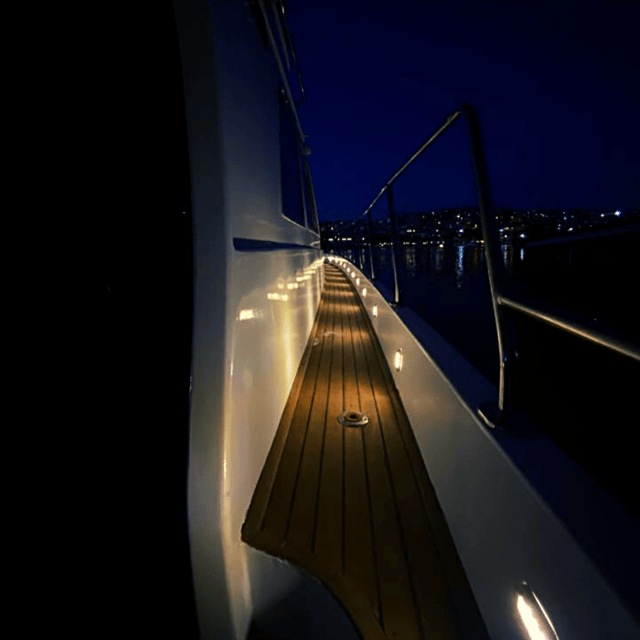 İstanbul: Bosphorus Private Yacht Cruise with Tea and Coffee - Who will enjoy this cruise most