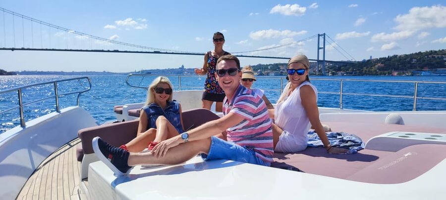 Istanbul: Bosphorus Strait and Black Sea Lunch Cruise - Why this five-hour cruise is worth your afternoon