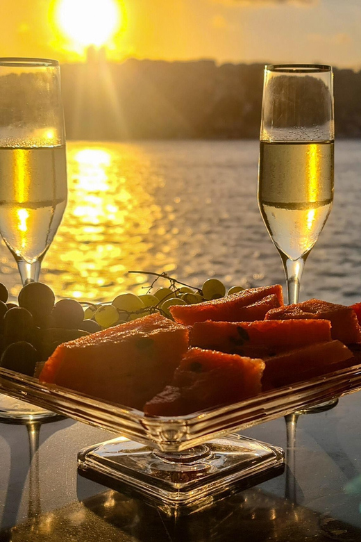 Istanbul: Bosphorus Sunset Cruise with Drinks & Snack - What the boat is like for a two-hour ride