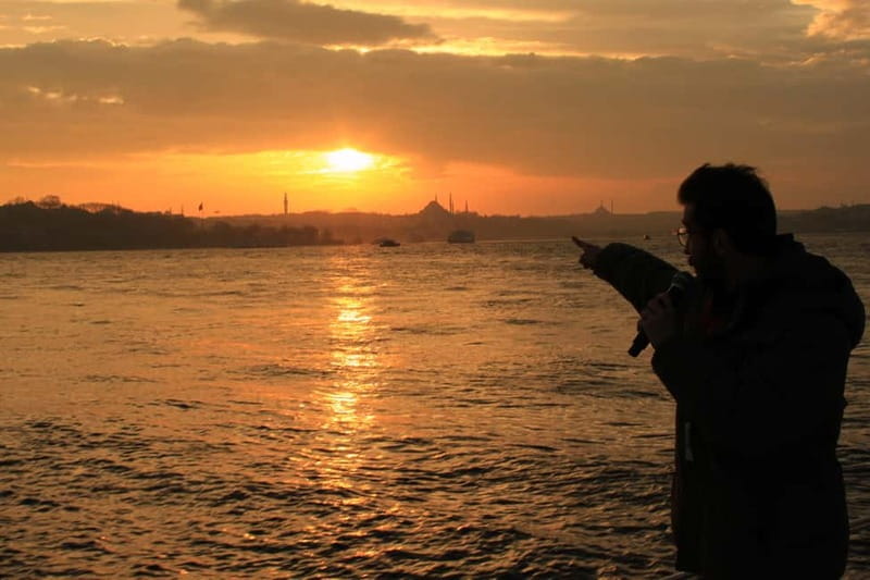 Istanbul: Bosphorus Sunset or Night Yacht Cruise & Transfers - Pickup can save time, but read the rules