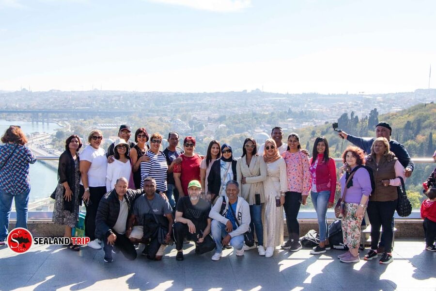 Istanbul: City Hightlights Bus Tour and Bosphorus Cruise - Inside Camlica Mosque