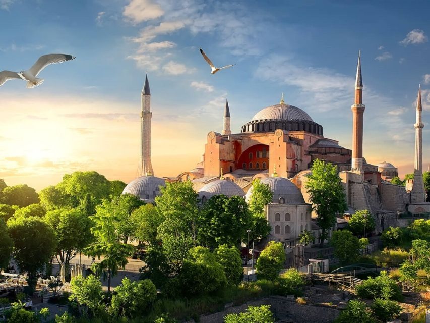 Istanbul Classics Half-Day Morning Tour - German Fountain and the politics of a royal gift