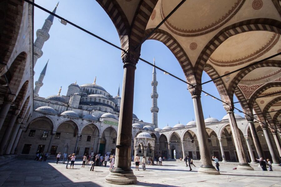 Istanbul Classics Tour - Hagia Sophia, where two empires meet