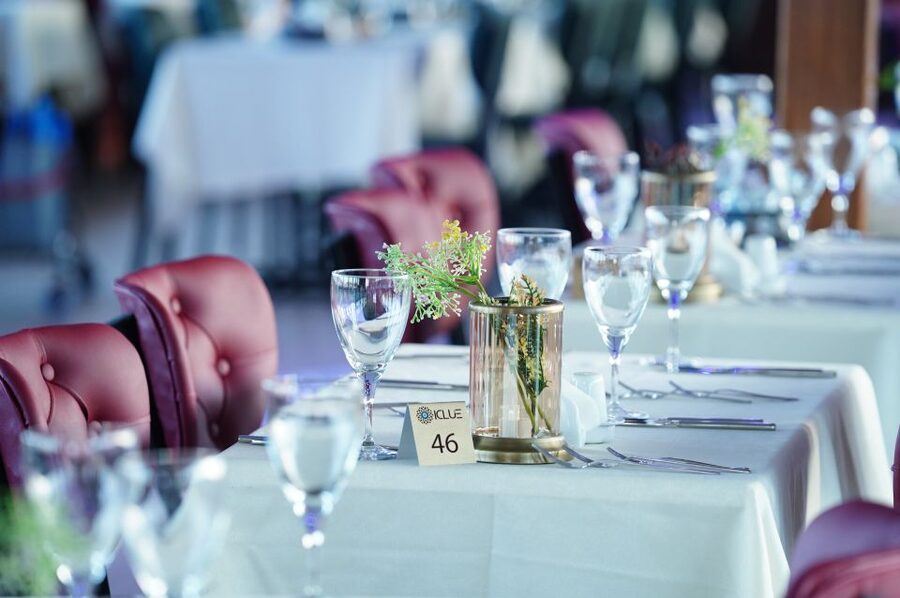 Istanbul: Dinner Cruise and Entertainment with Private Table - A private table and a Turkish dinner