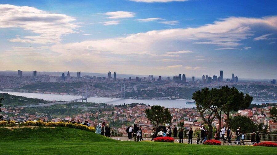 Istanbul: Europe and Asia Tour By Bus And Bosphorus Cruise - What the $113 price really covers