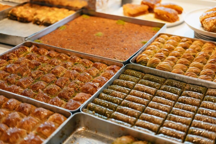 Istanbul: European and Asian Side Guided Foodie Walking Tour - From dolma to kebab at the European-side stops