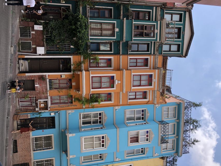 Istanbul: Fener, Balat, Old Greek and Jewish Quarter Tour - Fener’s painted houses and steep lanes