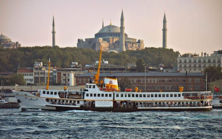 Istanbul: Full Day Princes Islands Guided Tour with Lunch - The Marmara Sea crossing