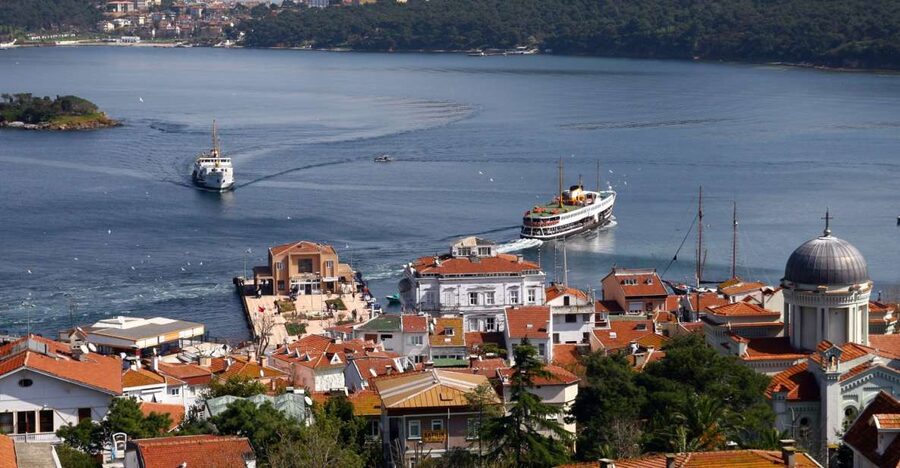 Istanbul: Full Day Princes Islands Guided Tour with Lunch - Morning pickup from Istanbul hotels