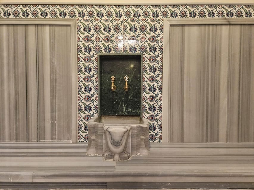 Istanbul: Gedikpasa Historical Hammam with Privacy Add-On - Massage upgrades and private rooms