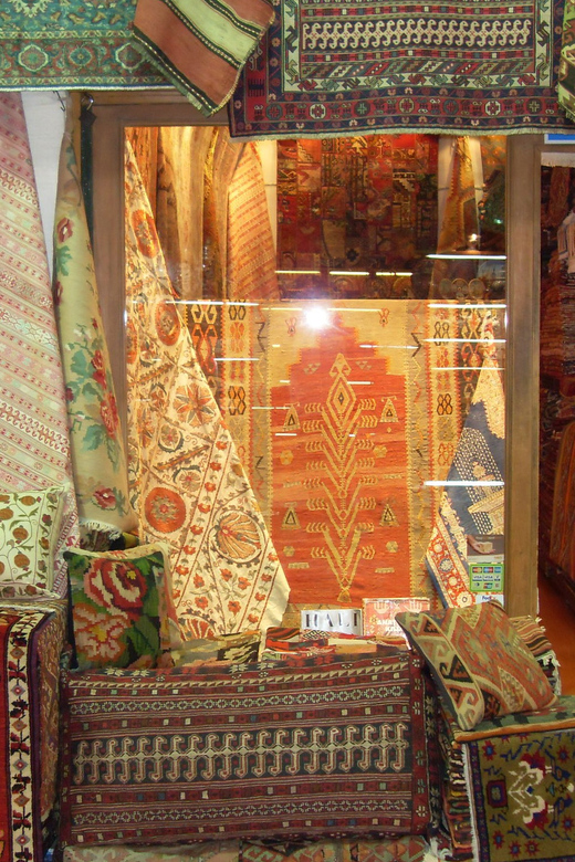Istanbul: Grand Bazaar Shopping Experience with a Local - Learning to bargain without making it unpleasant