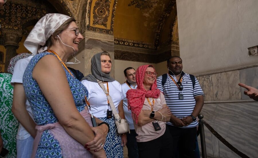 Istanbul: Hagia Sophia & Basilica Cistern Tour with Tickets - Who gets the best value for $141?
