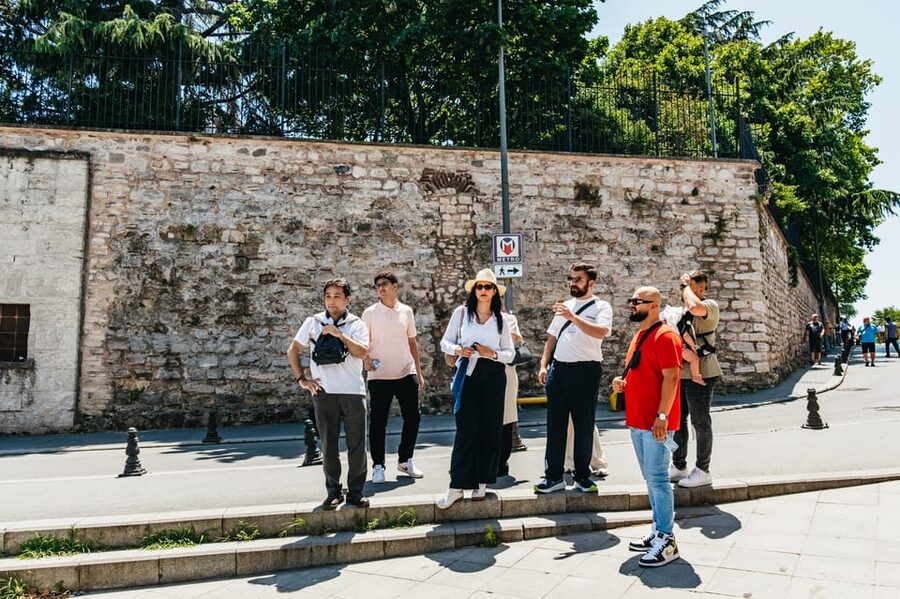 Istanbul: Hagia Sophia, Blue Mosque, Suleymaniye Mosque Tour - Hagia Sophia: 1,500 years under one roof