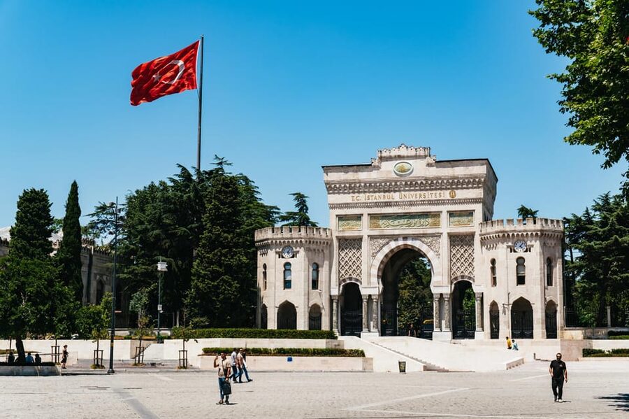 Istanbul: Hagia Sophia, Blue Mosque, Suleymaniye Mosque Tour - Starting near the German Fountain in Sultanahmet