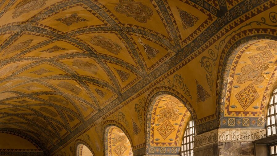 Istanbul: Hagia Sophia Guided Tour with Expert Guide - The real meaning of skip-the-line entry