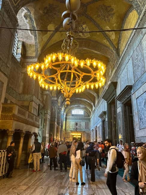 Istanbul: Hagia Sophia Ticket with Audio Guide & Blue Mosque - Should you book the Hagia Sophia and Blue Mosque ticket?