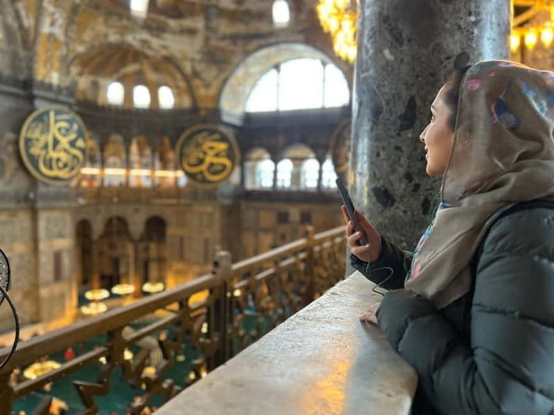 Istanbul: Hagia Sophia Ticket with Audio Guide & Blue Mosque - What you see inside Hagia Sophia