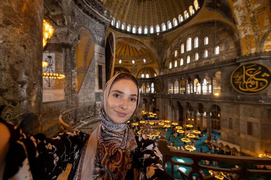 Istanbul: Hagia Sophia Tour with Skip-the-Line Entry Ticket - Seeing the nave, mosaics, and upper gallery