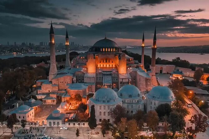 Istanbul Highlights Private Tour: Hotel Pick-Up & Drop-Off - Hippodrome: Roman and Byzantine Istanbul underfoot